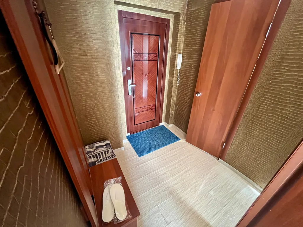 Однокомнатная люкс класса в районе ДК Металлургов