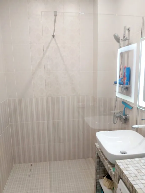 Просторная квартира с видом на море и горы