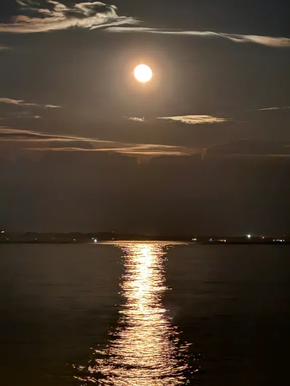 Коттедж Уютный коттеджный эко-домик рядом с морем))) — Сухум