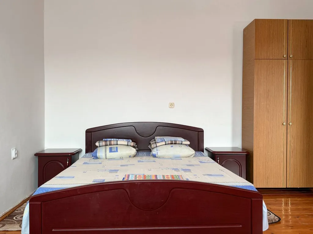 Четырёхместный номер с видом на город