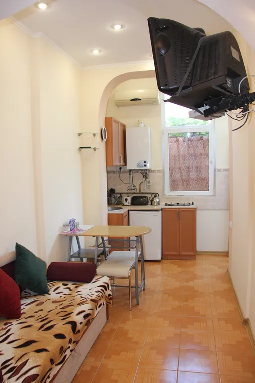 Номер на берегу моря