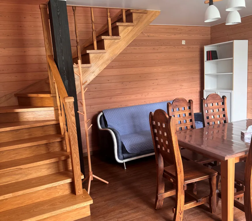 Двухэтажный дом с мангальным комплексом и баней