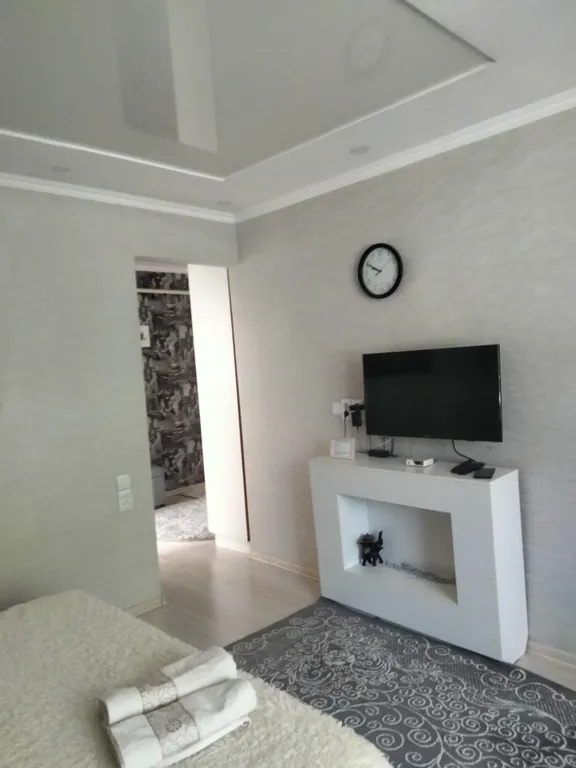 Уютная квартира на Набережной Иртыша