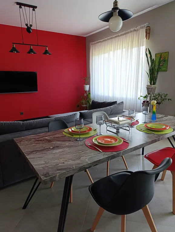 Уютный таунхаус Homy