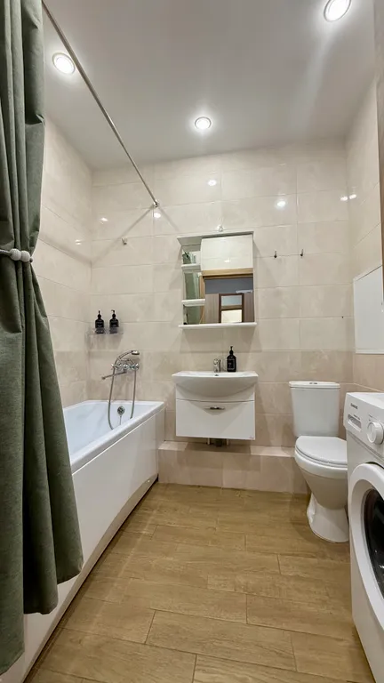 Дизайнерская Евро2 для 6 гостей у Суворовского училища