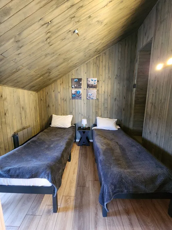 Коттедж с 3 спальнями и видом на озеро