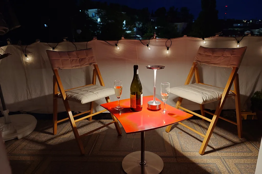 Квартира Уютная двухкомнатная квартира с видом в самом центре города — Севастополь