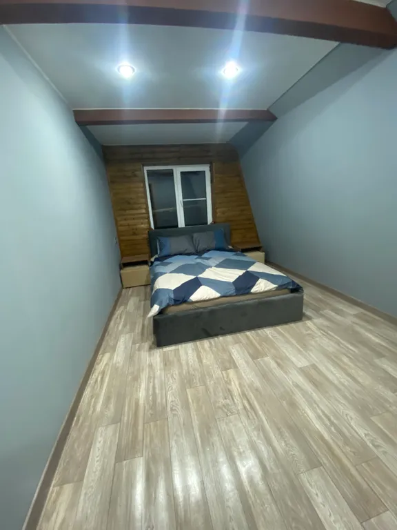 Дом на берегу залива реки Волга