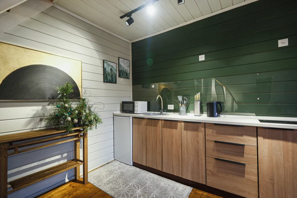 Домик в Приэльбрусья с баней на дровах и сибирским банным чаном