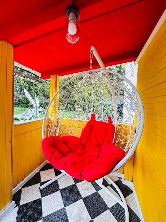 Домик у леса