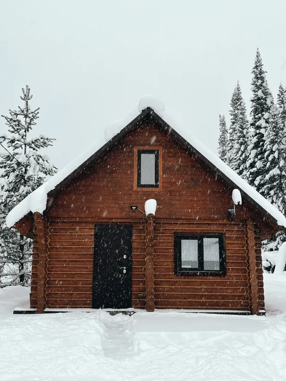 Коттедж Уютный Дом-баня Теремок в лесной тишине — Таштагол