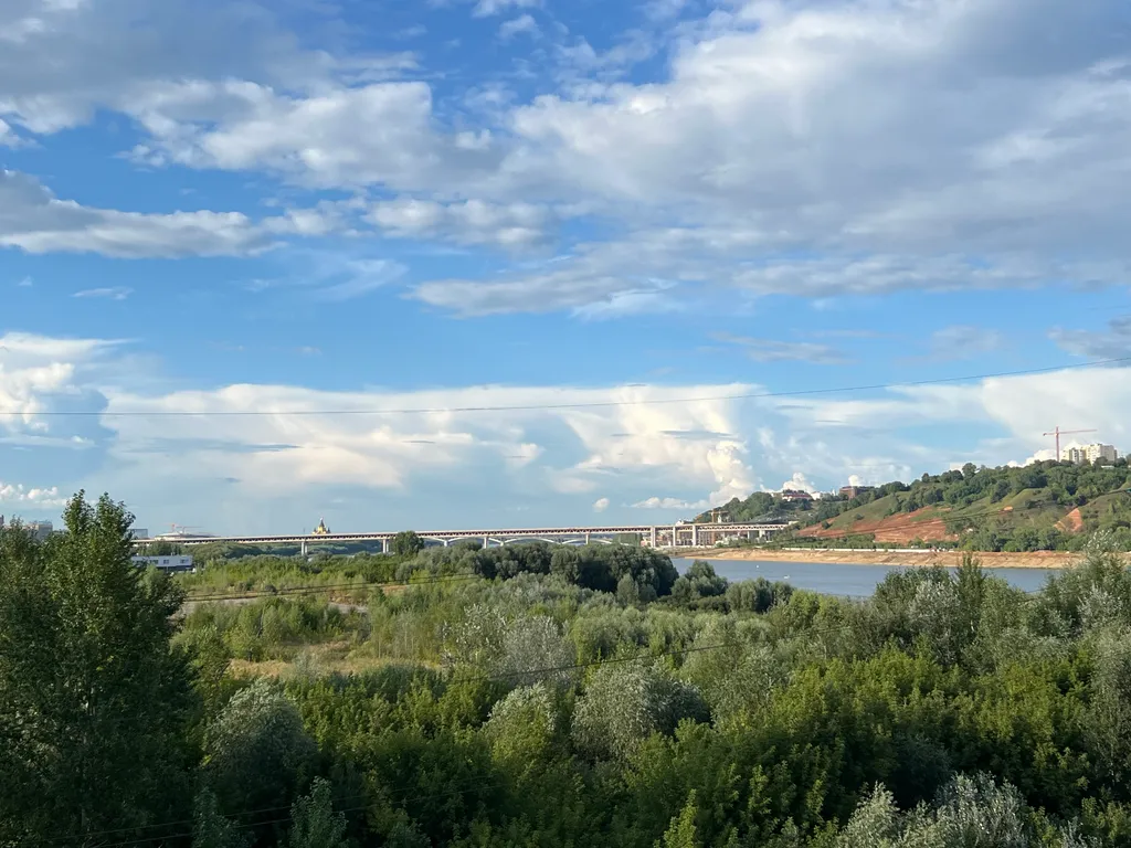 Просторная квартира с видом на Оку