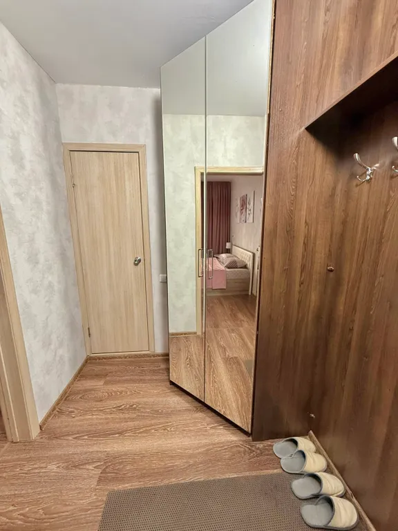 Уютная квартира Академ Риверсайд