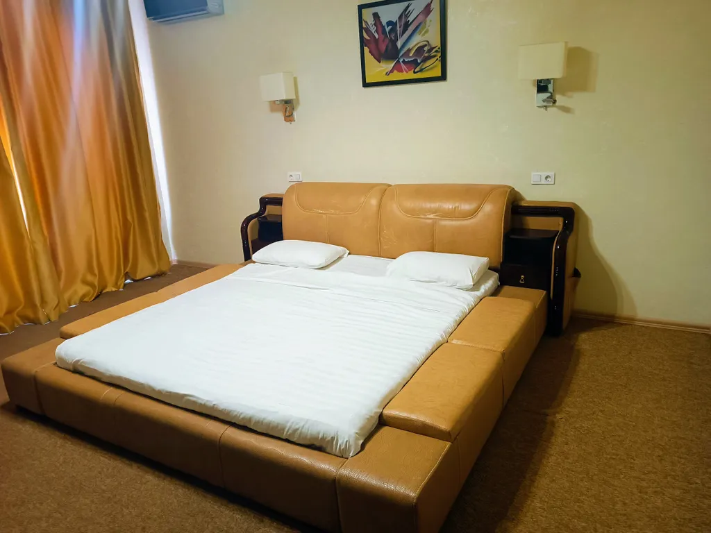 Квартира Квартира Уютный, теплый номер с балконом — Сириус