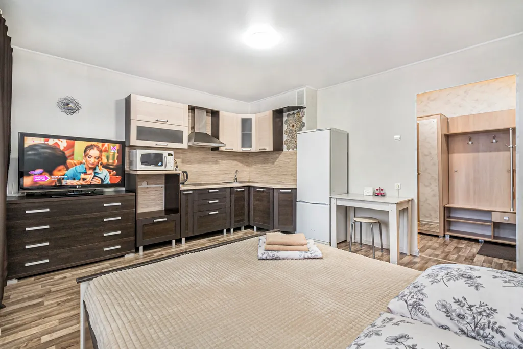 Студия в современном микрорайоне Академ Riverside