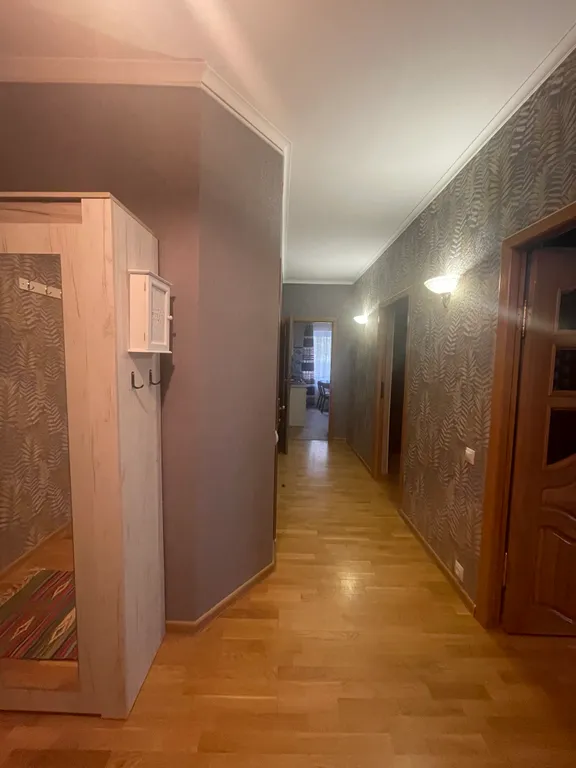 Квартира 4-комнатная Квартира — Светлогорск