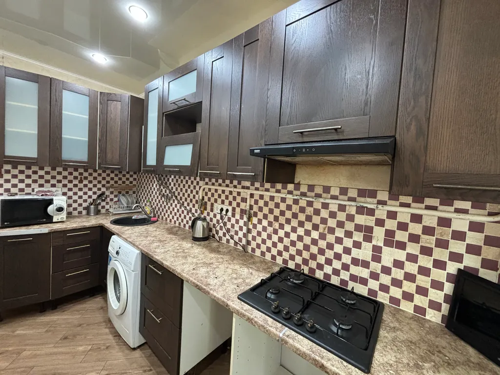 Просторная квартира с 3 изолированными спальнями и отдельным входом