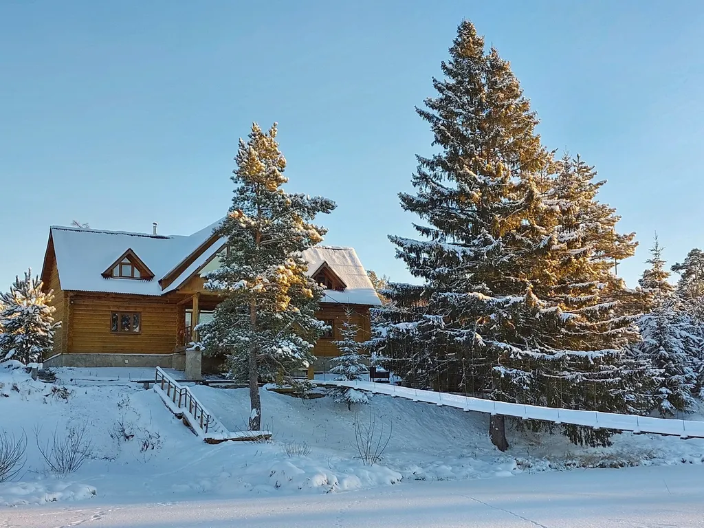 Дом у реки Аять