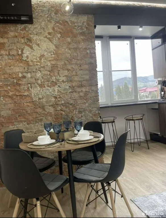 Апартамент с дизайнерским ремонтом, с видом на горы