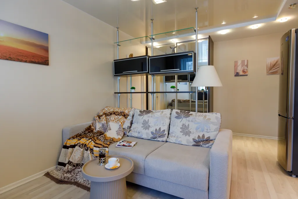 Современная квартира у Площади Славы