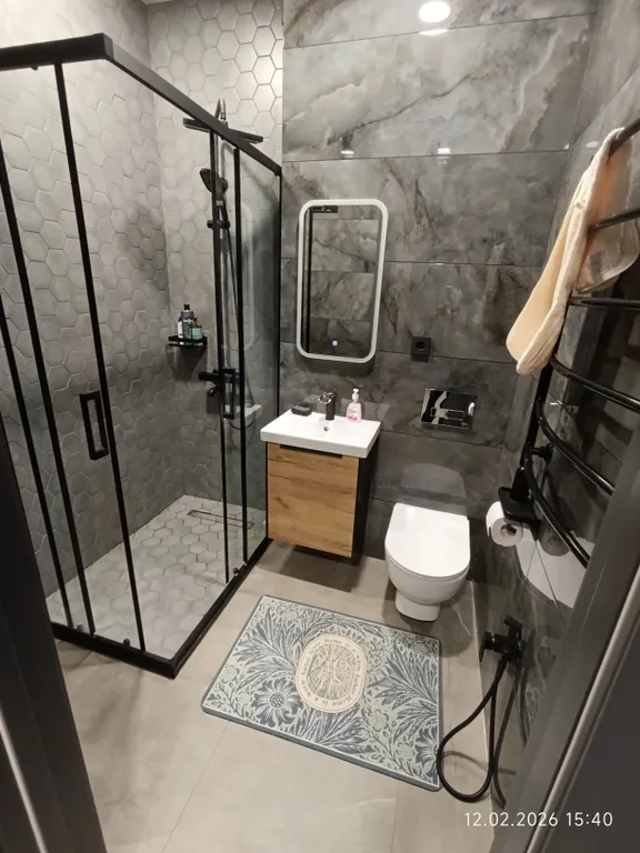 Уютная квартира в новом доме недалеко от центра города