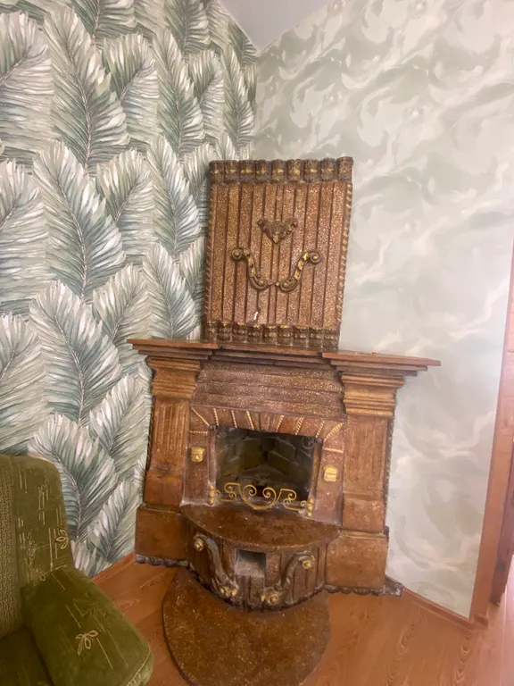 Уникальная квартира с интересным ремонтом и настоящим камином