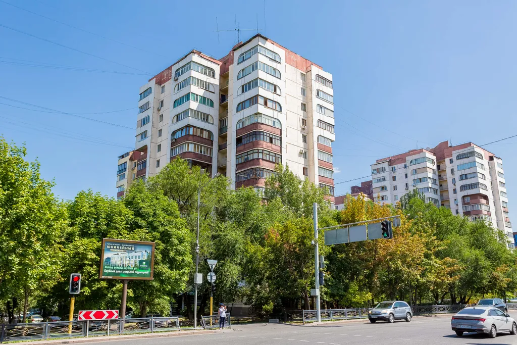 Великолепный вид из окна, центр города