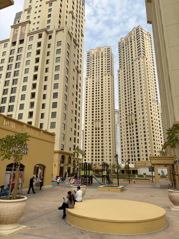 Студия с видом на море