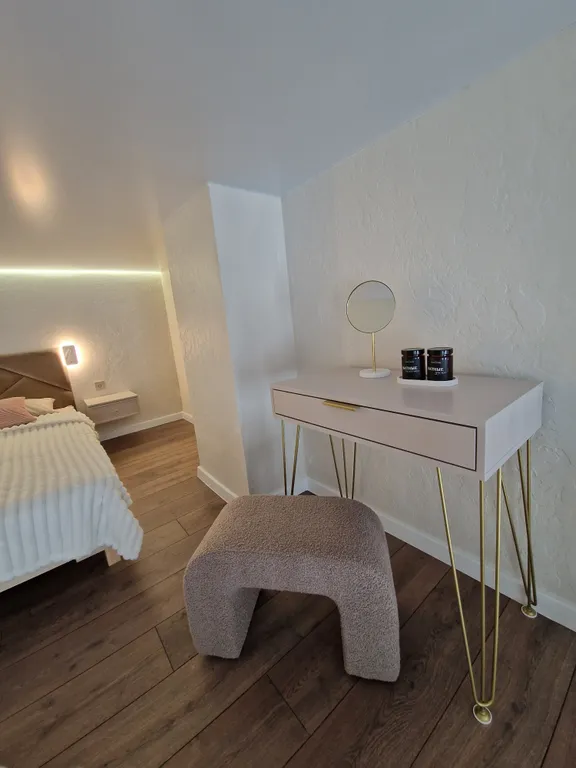 Уютная двухуровневая студия в центре