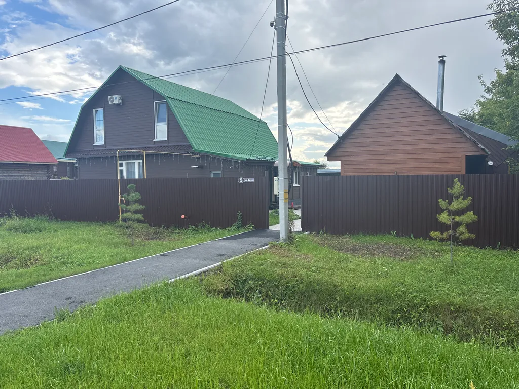 Семейный дом на природе