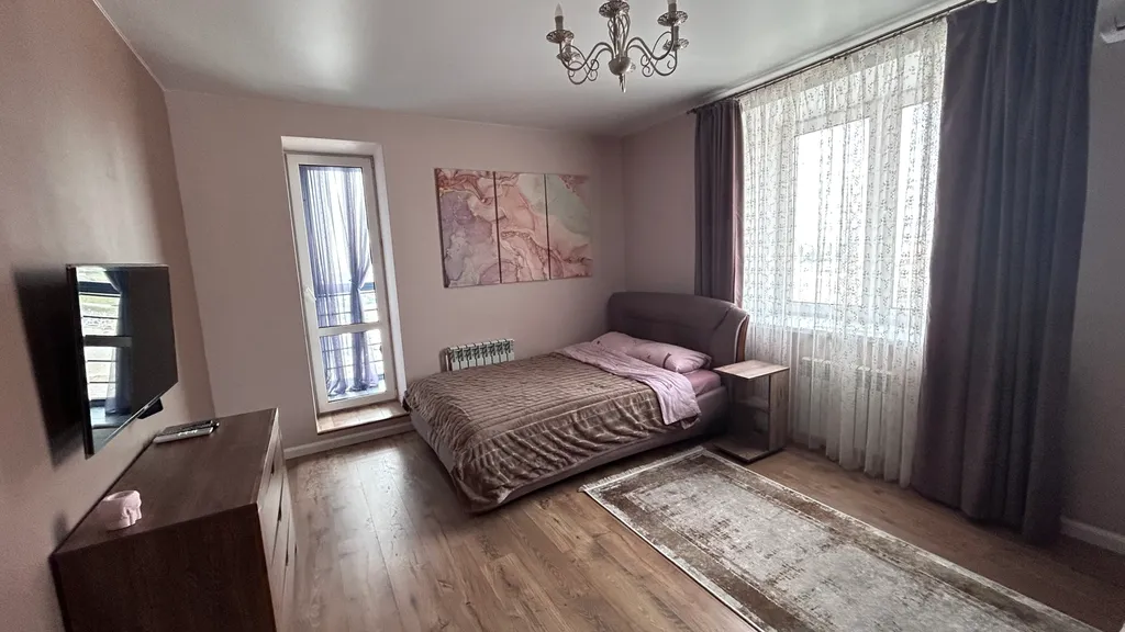 Эффектная и уютная квартира в новом доме с отличным ремонтом