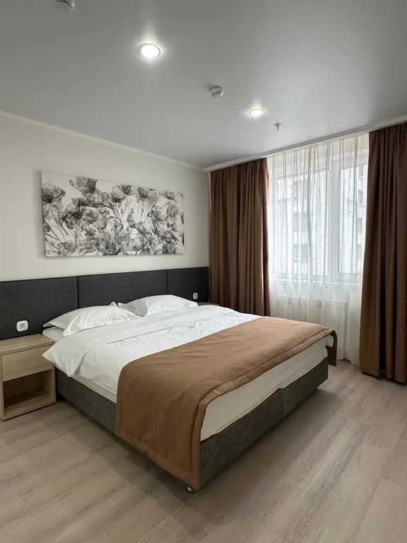 Yes apart у Ботанического сада