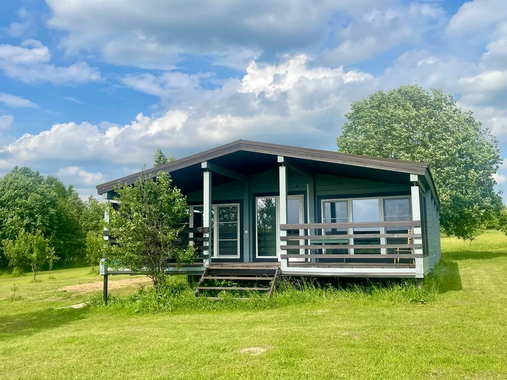 Дом из клееного бруса с панорамным видом