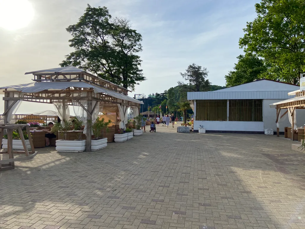 Студия с бассейном в ЖК Морской квартал