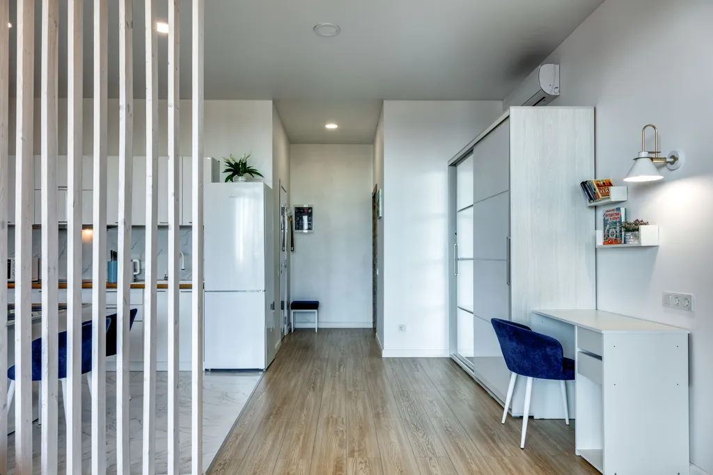 Студия с балконом