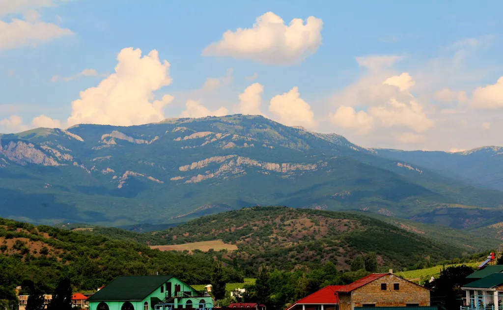 Полулюкс с видом на море и горы
