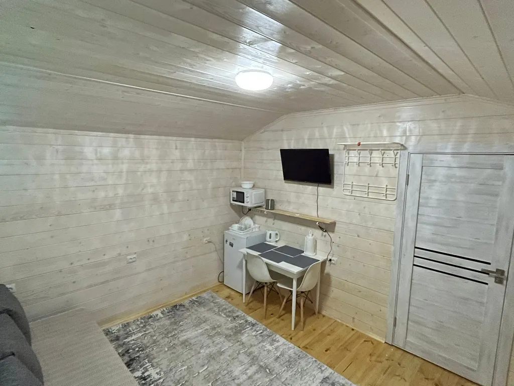 Двухкомнатный домик с террасой