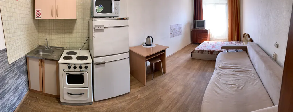 Квартира Квартира Чистая уютная студия на Светлогорской — Красноярск