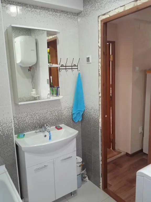 Уютная однокомнатная квартира недалеко от площади Ленина