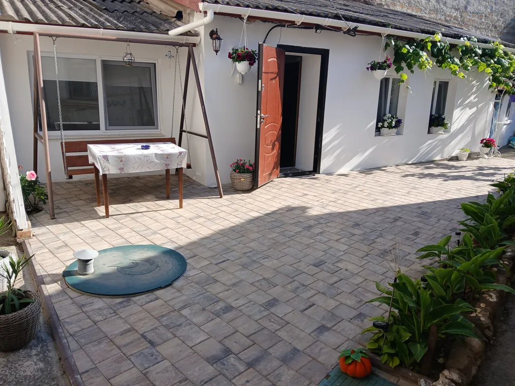 Домик в центре