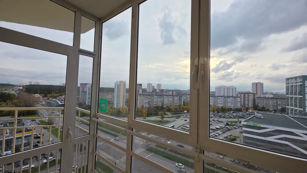 Тут хорошо на Островского