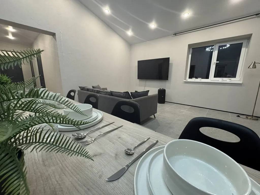 Коттедж за городом