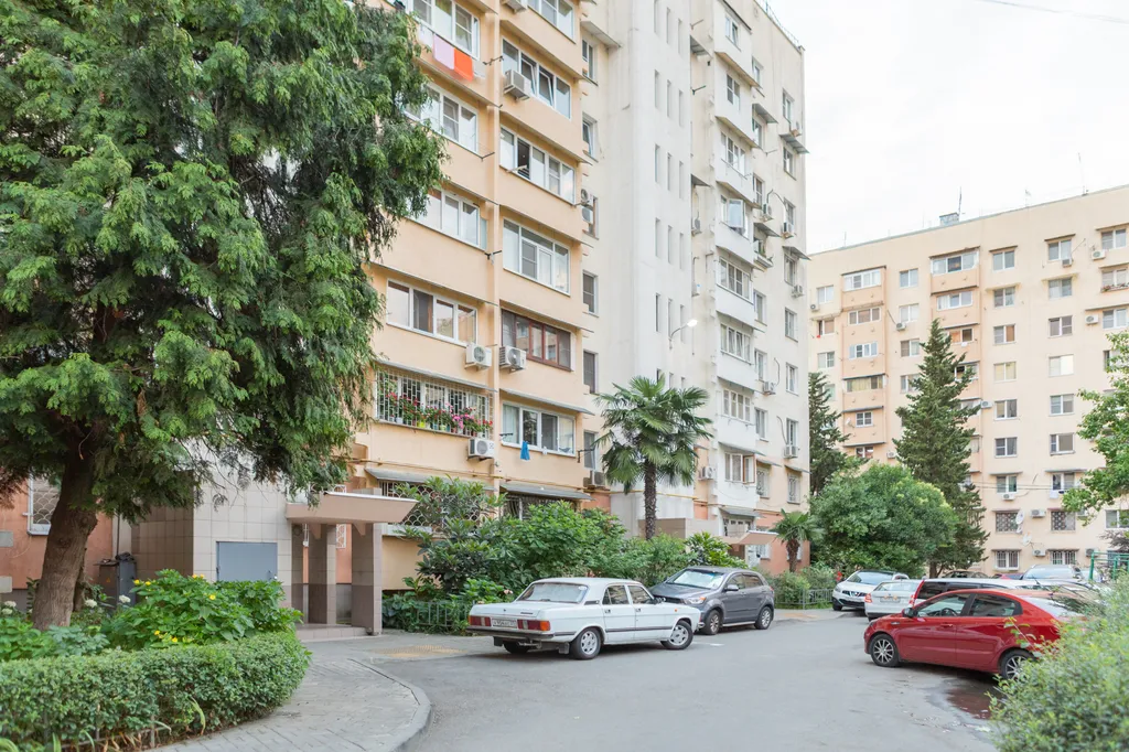 Квартира 2-комнатная Квартира — Сочи