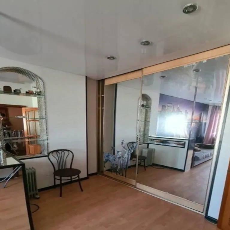 Квартира с мебелью и бытовой техникой