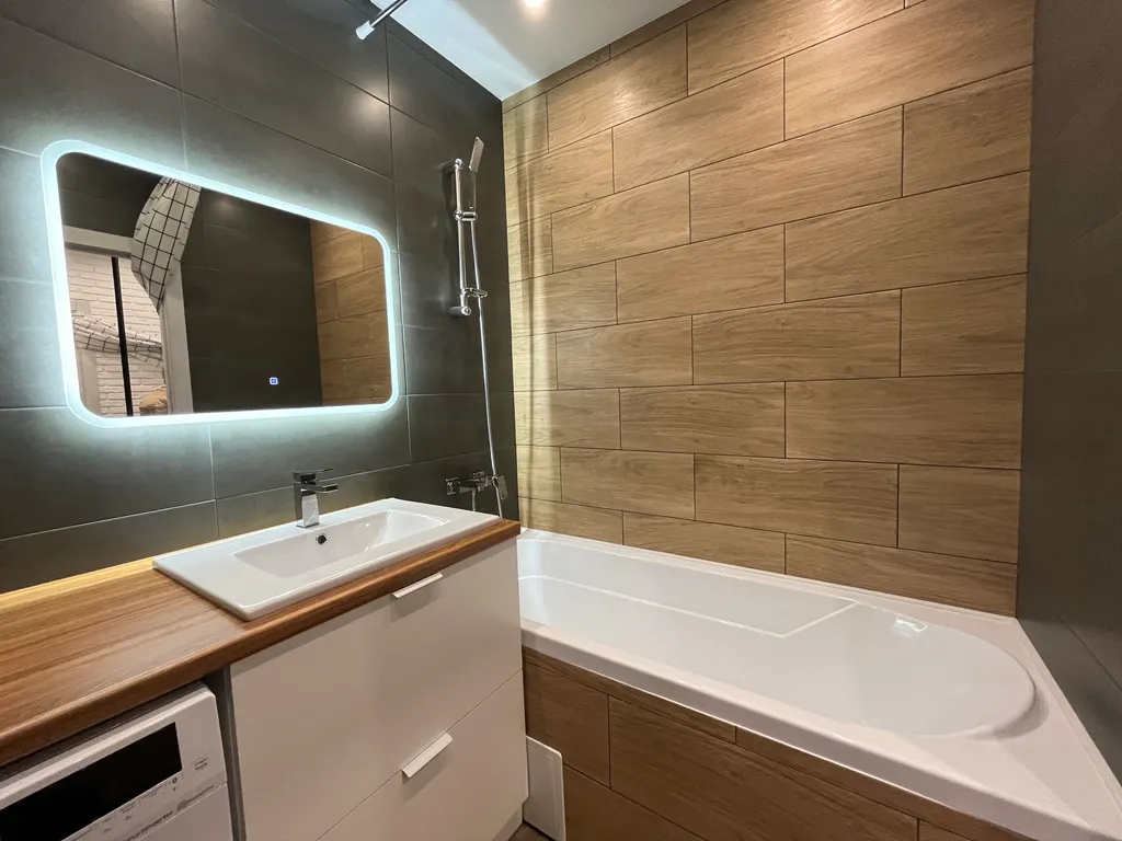 Комфотная студия в элитном доме возле Парка Ангелов