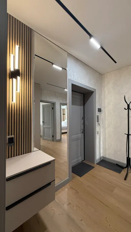 Квартира у реки