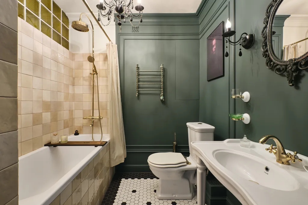 Уникальная квартира в центре с балконом