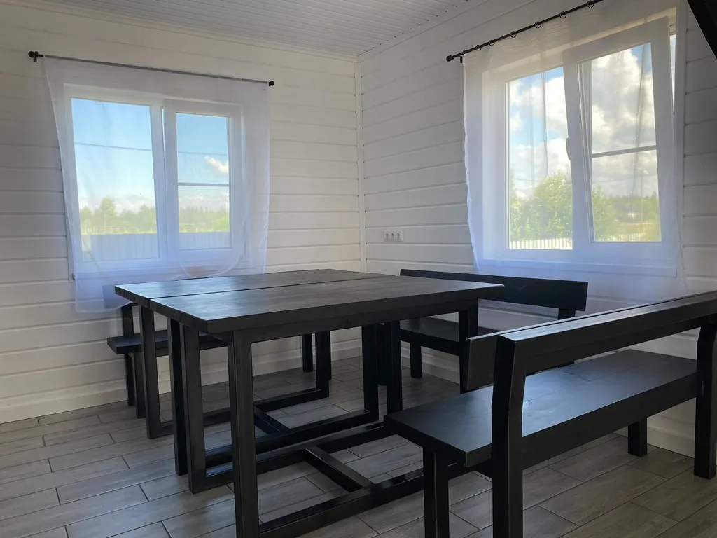 Коттедж Дом у прудов — Коммунар