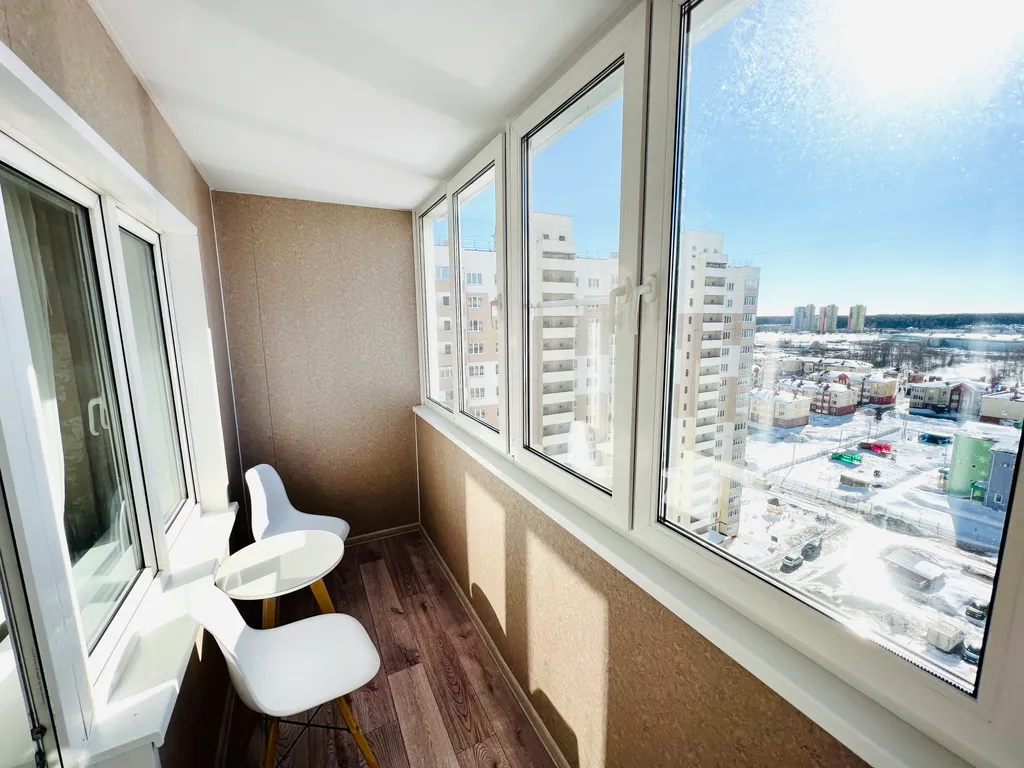 Апартаменты ТЦ ЛЕМАНА ПРО ИВАНОВО 15 этаж)