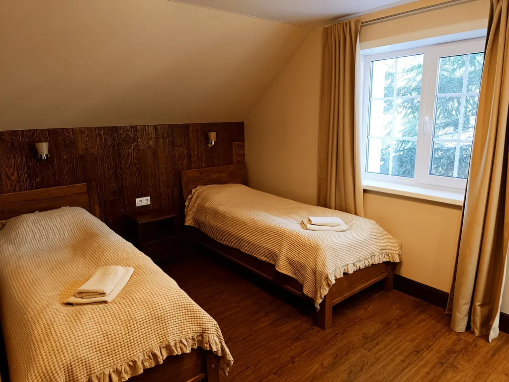 6-комнатный Дом